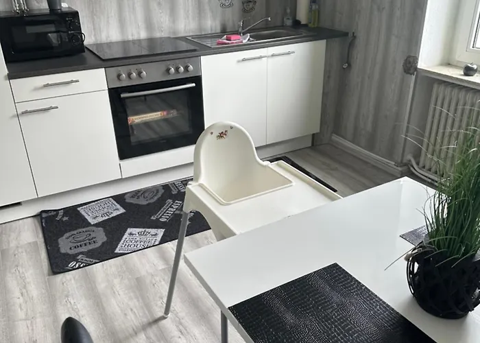 Knobloch Louis شقة *